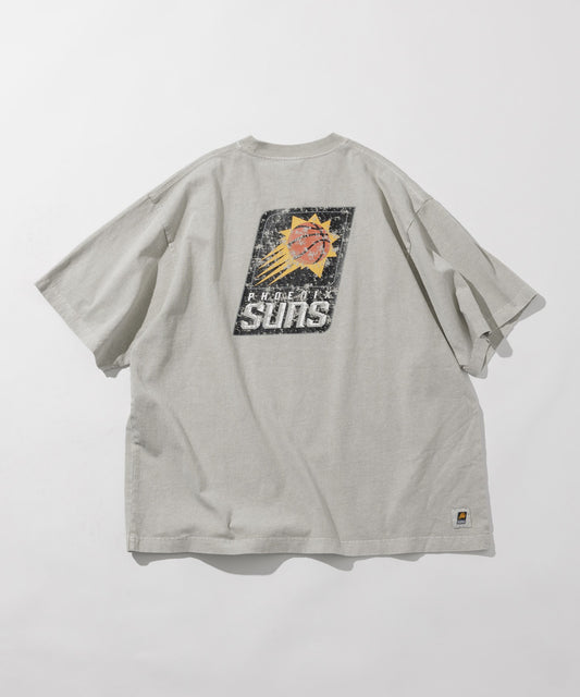 【FREAK’S STORE】NBA系列 復古Suns太陽隊印花短袖T恤 短T