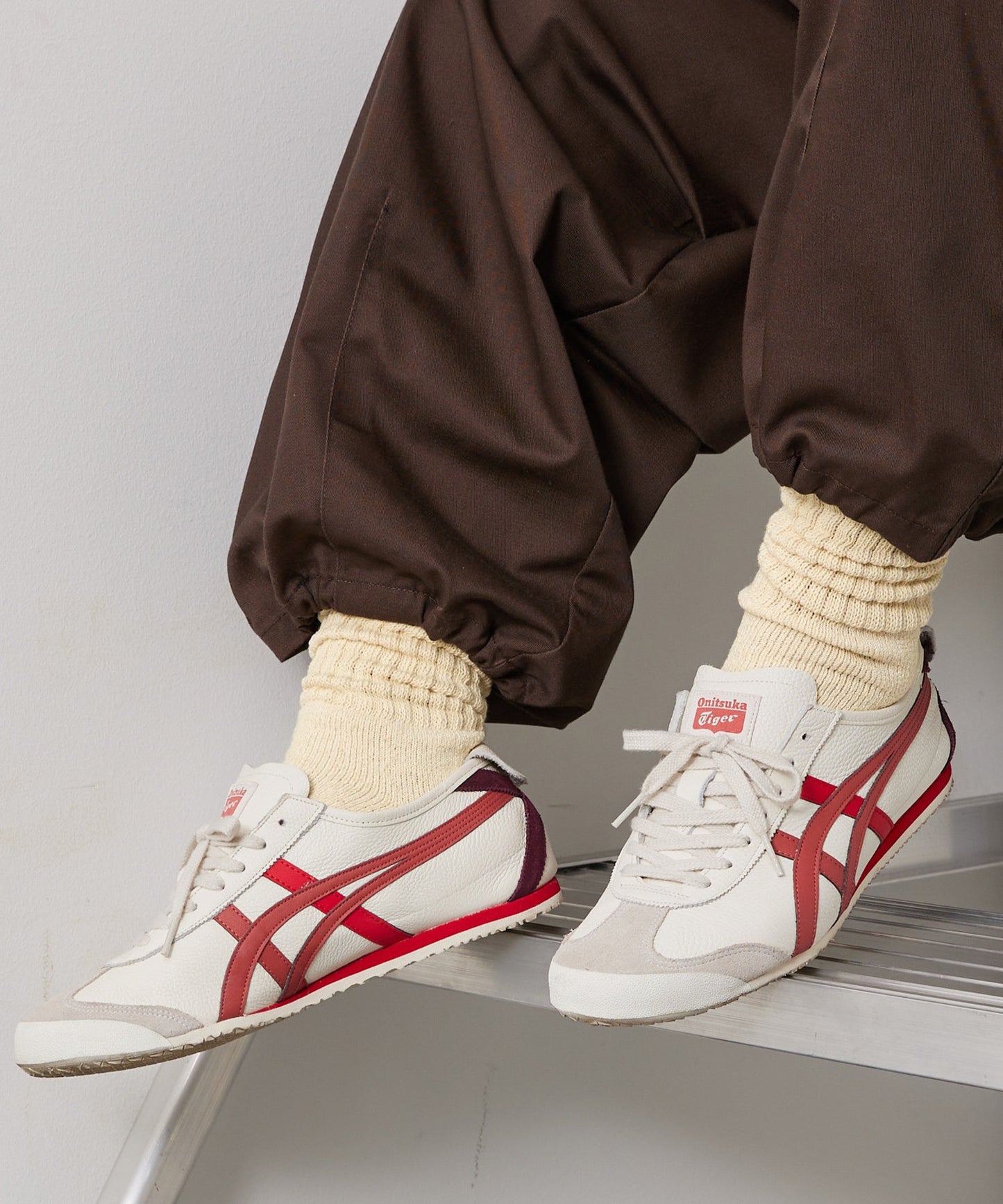 【Healthknit】美式厚磅長筒襪 3雙組 (副本)