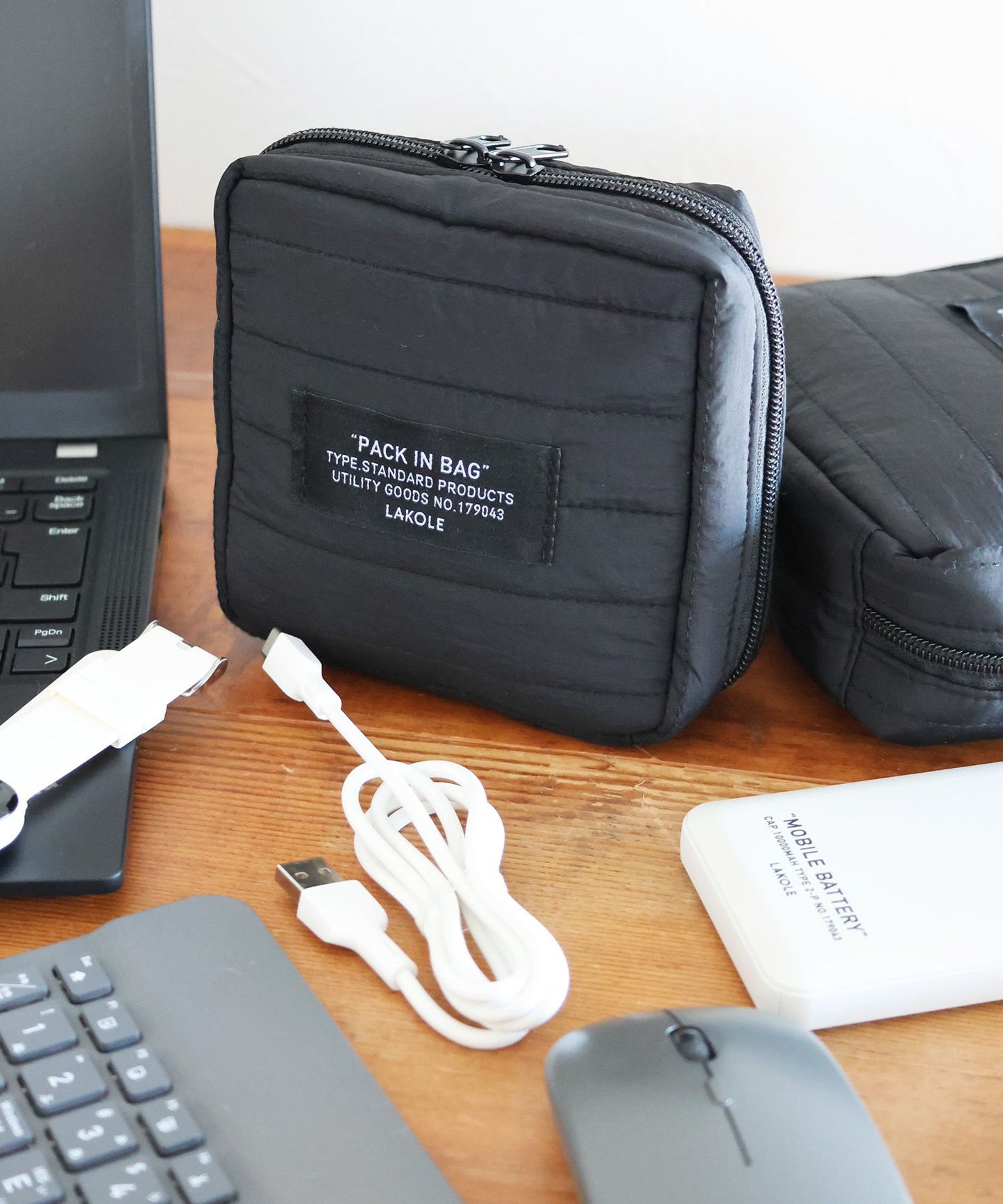 【LAKOLE】絎縫方形收納包