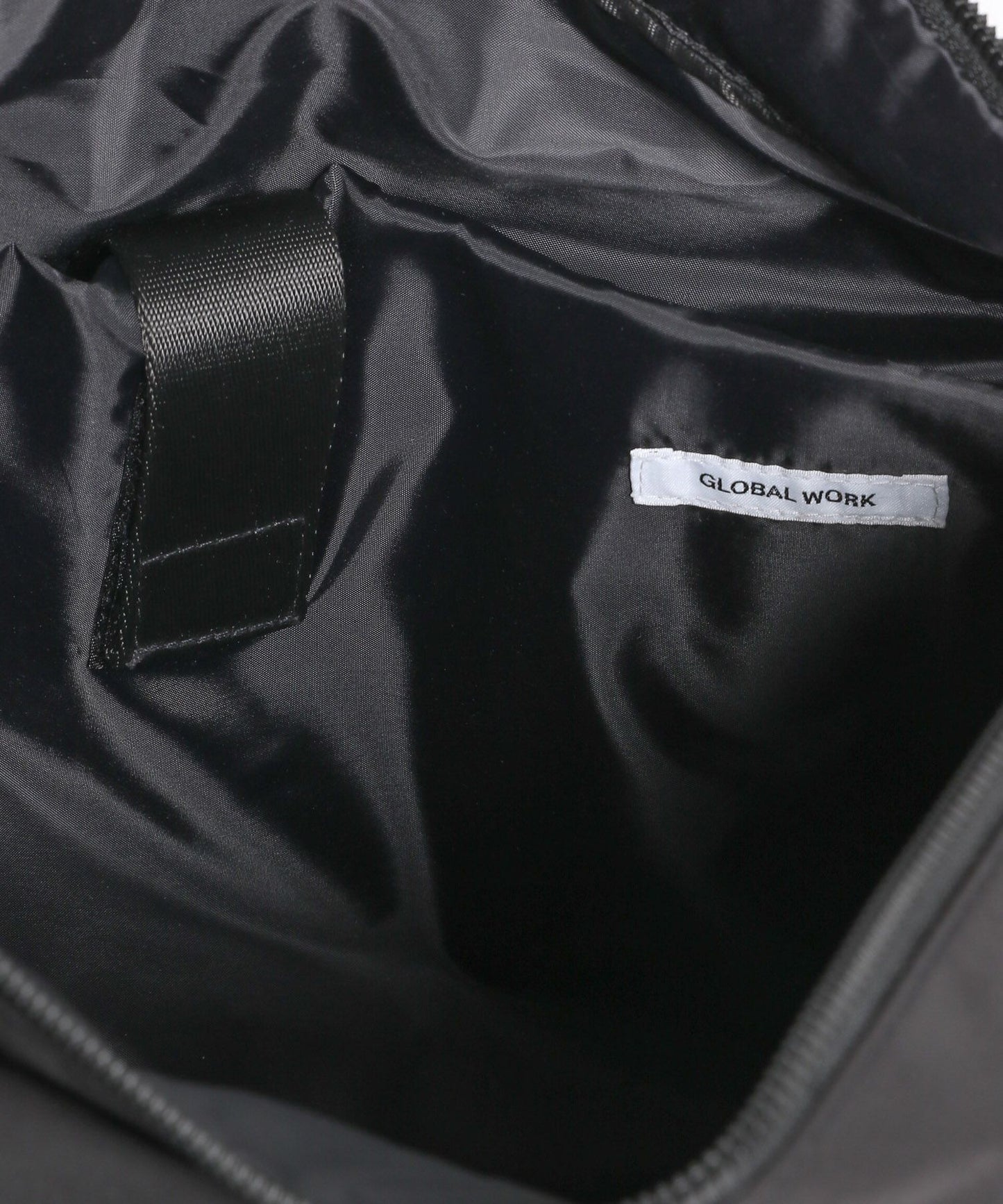 【GLOBAL WORK】簡約防潑水斜背郵差包