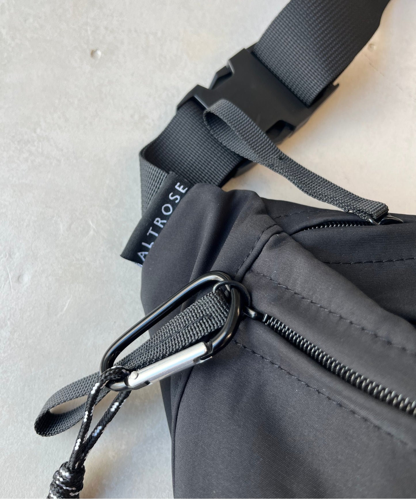 【CPCM】 人氣熱銷 簡約輕便百搭斜背包 腰包 胸包