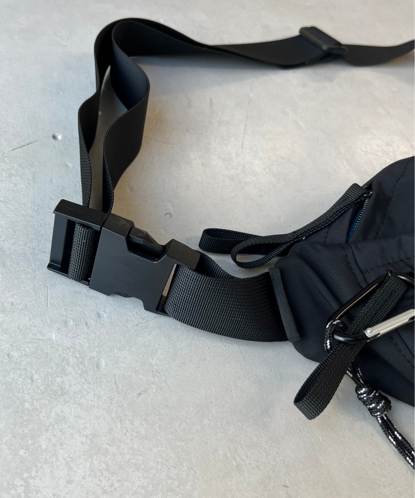 【CPCM】 人氣熱銷 簡約輕便百搭斜背包 腰包 胸包