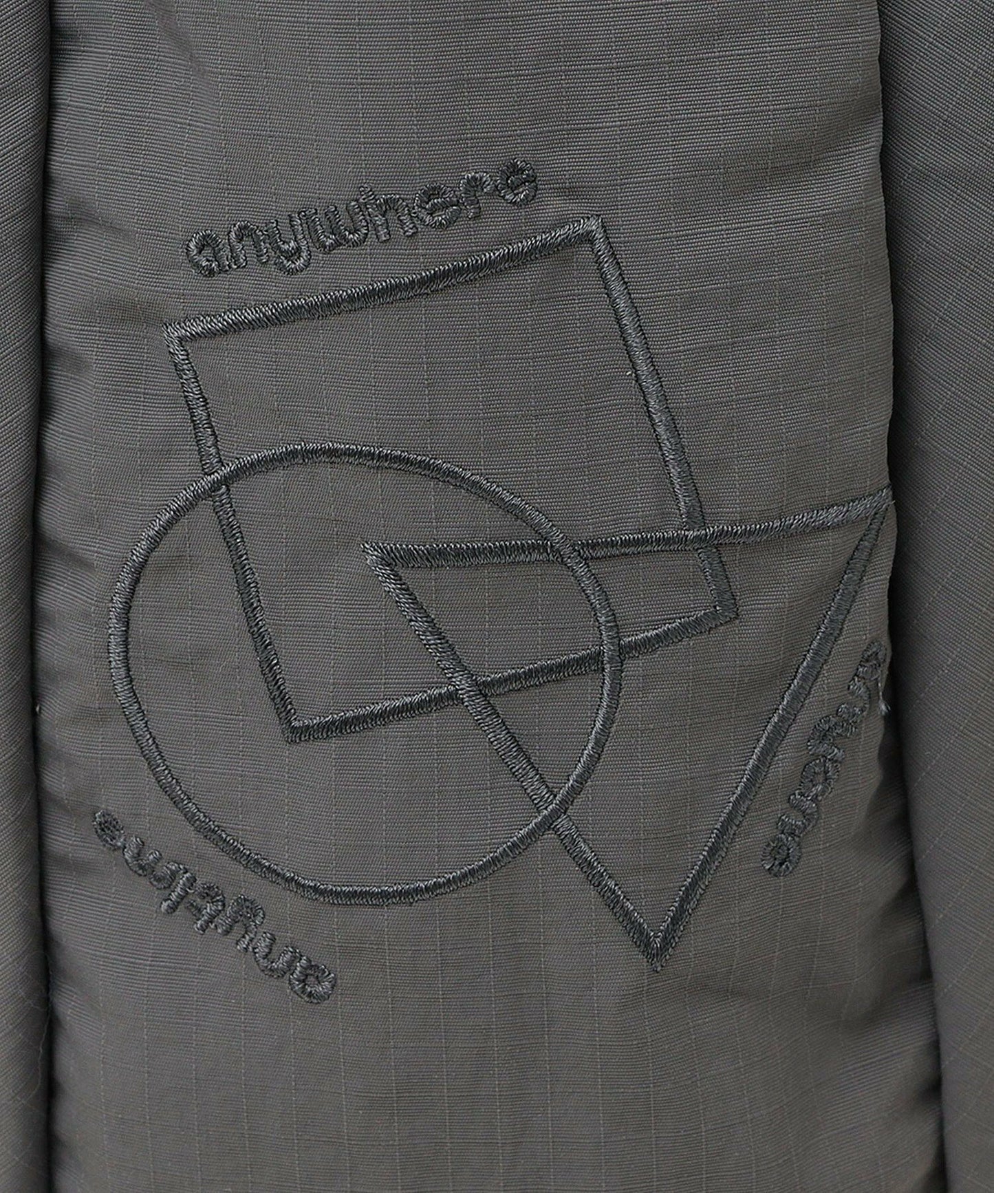 【SHIPS】SHIPS any系列 防撕裂尼龍前開拉鏈 半月型斜背包