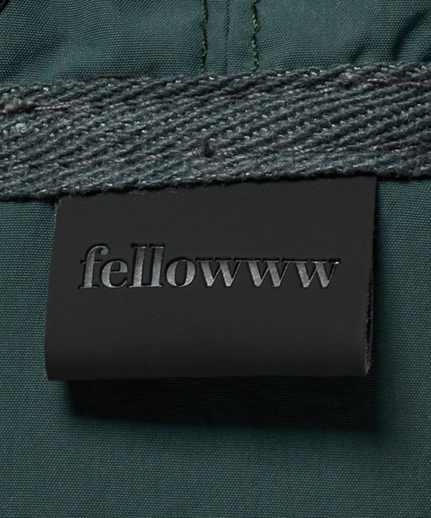 【GLR】fellowww聯名限定 素面皺褶兩用斜背包 肩背包