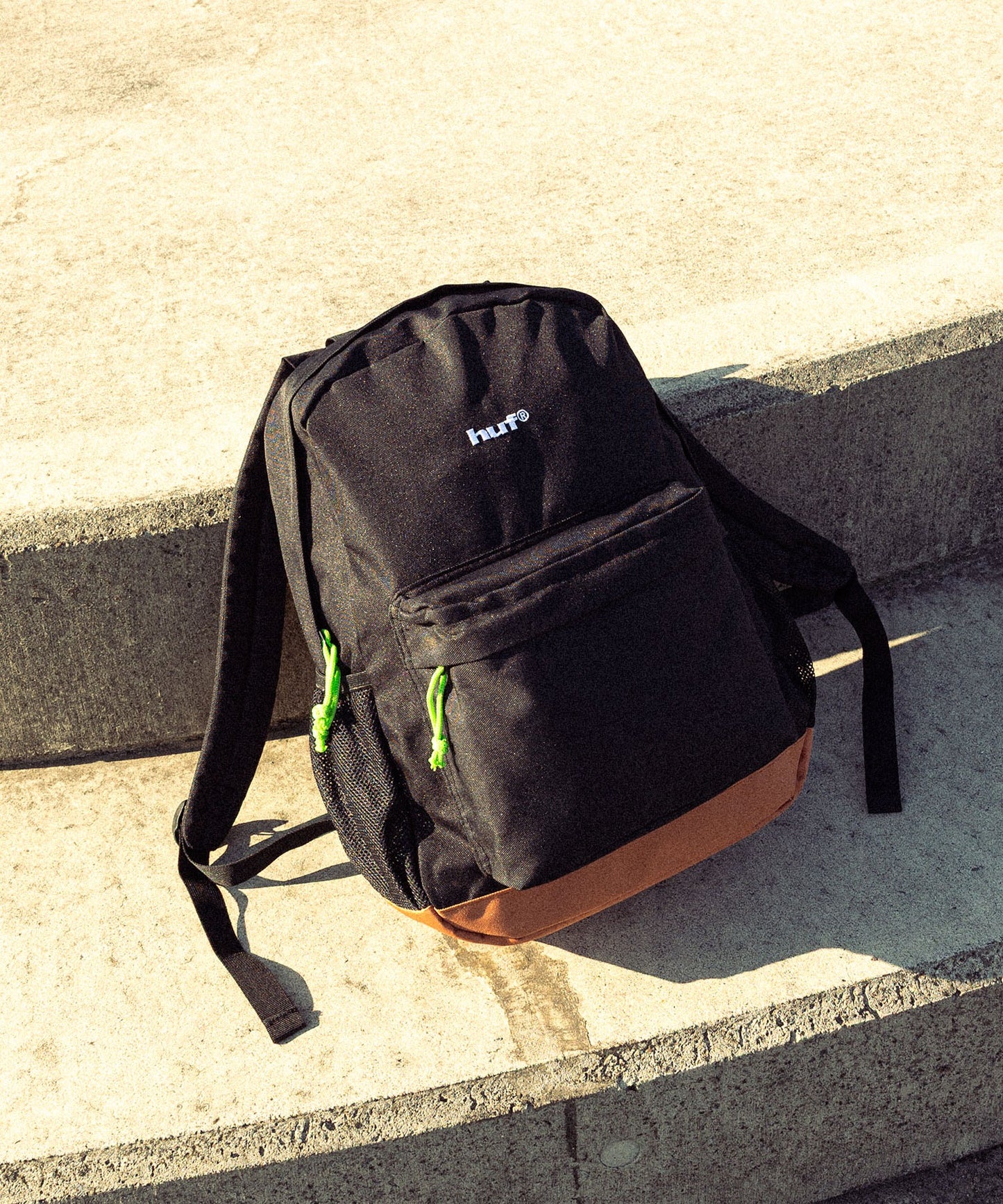 【HUF】eightynine LOGO刺繡撞色後背包