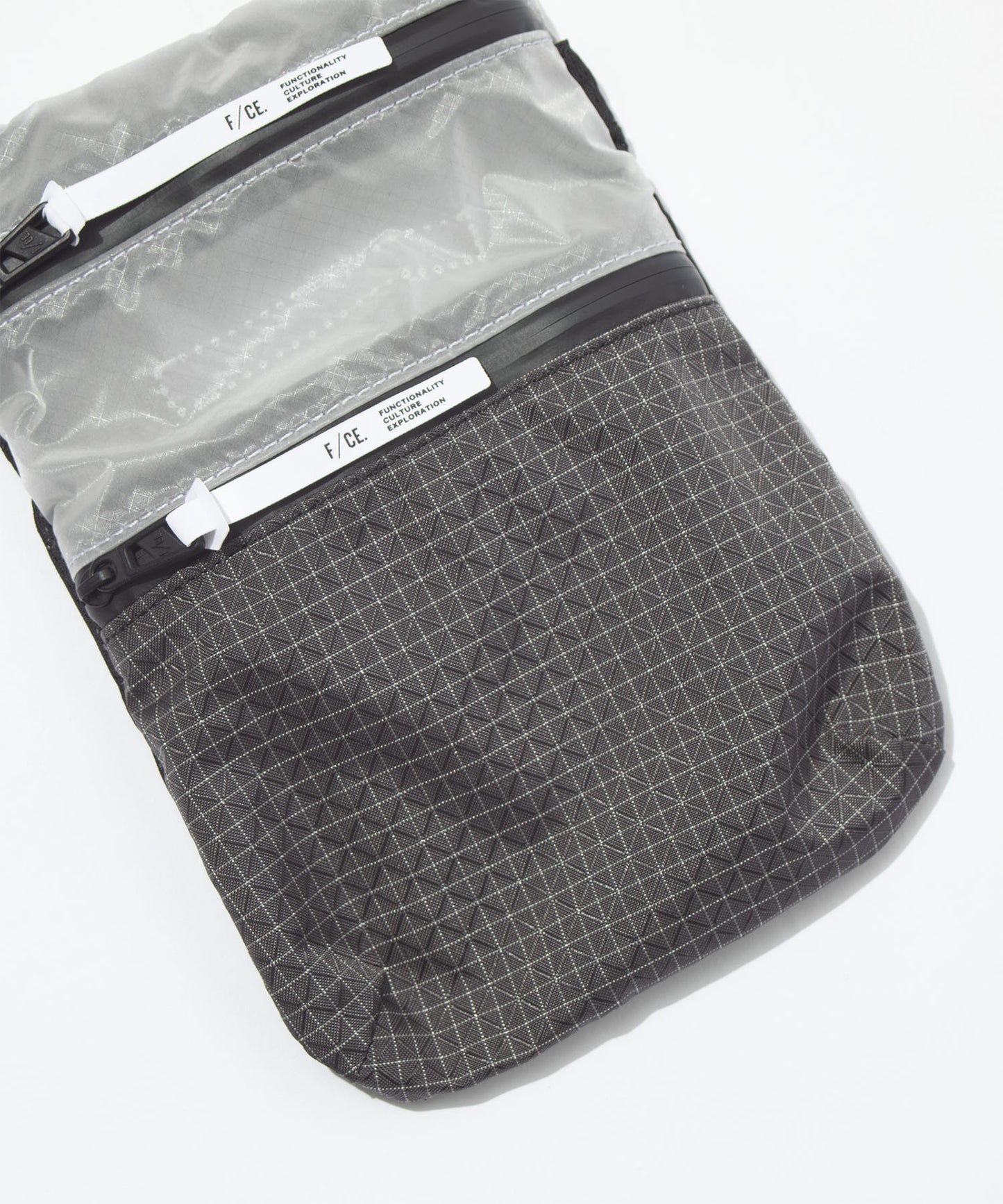 【F/CE.】直式迷你斜背包/隨身包