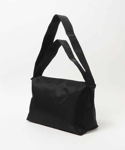 【BEAUTY&YOUTH】YAKPAK monkey time 兩用簡約質感斜背包