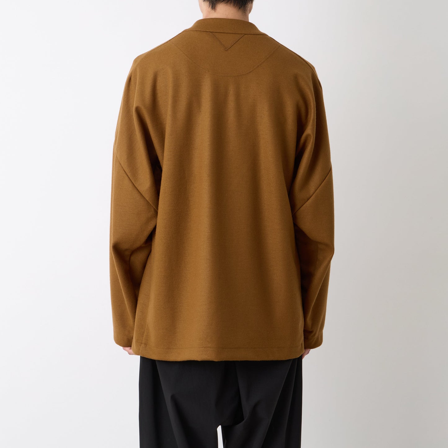 【White Mountaineering】羊毛梅爾頓開衫外套