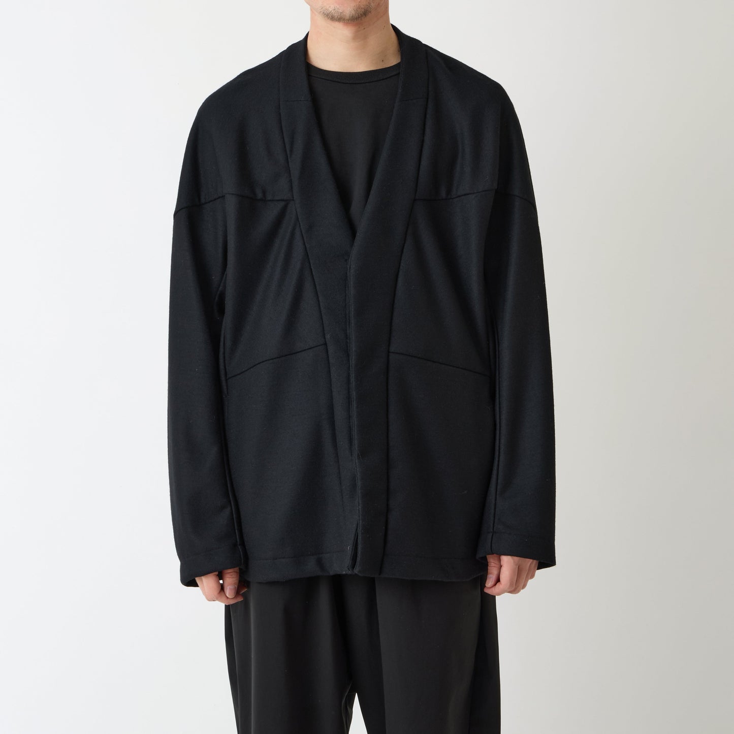 【White Mountaineering】羊毛梅爾頓開衫外套