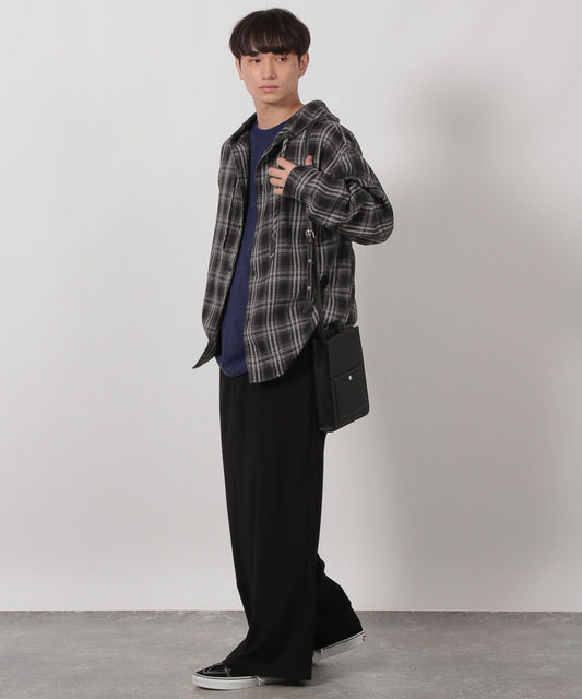 【LAKOLE】格紋連帽長袖襯衫