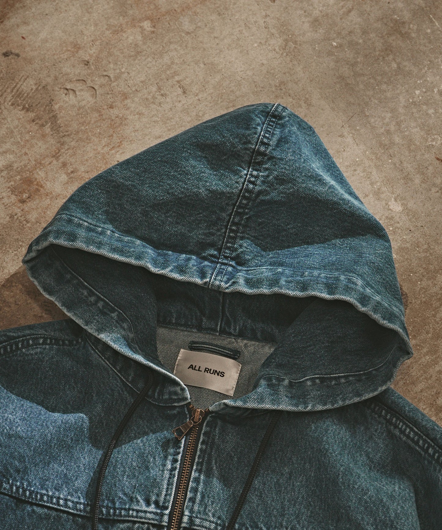 【ROOP TOKYO】ALL RUNS 復古仿舊寬版牛仔連帽外套