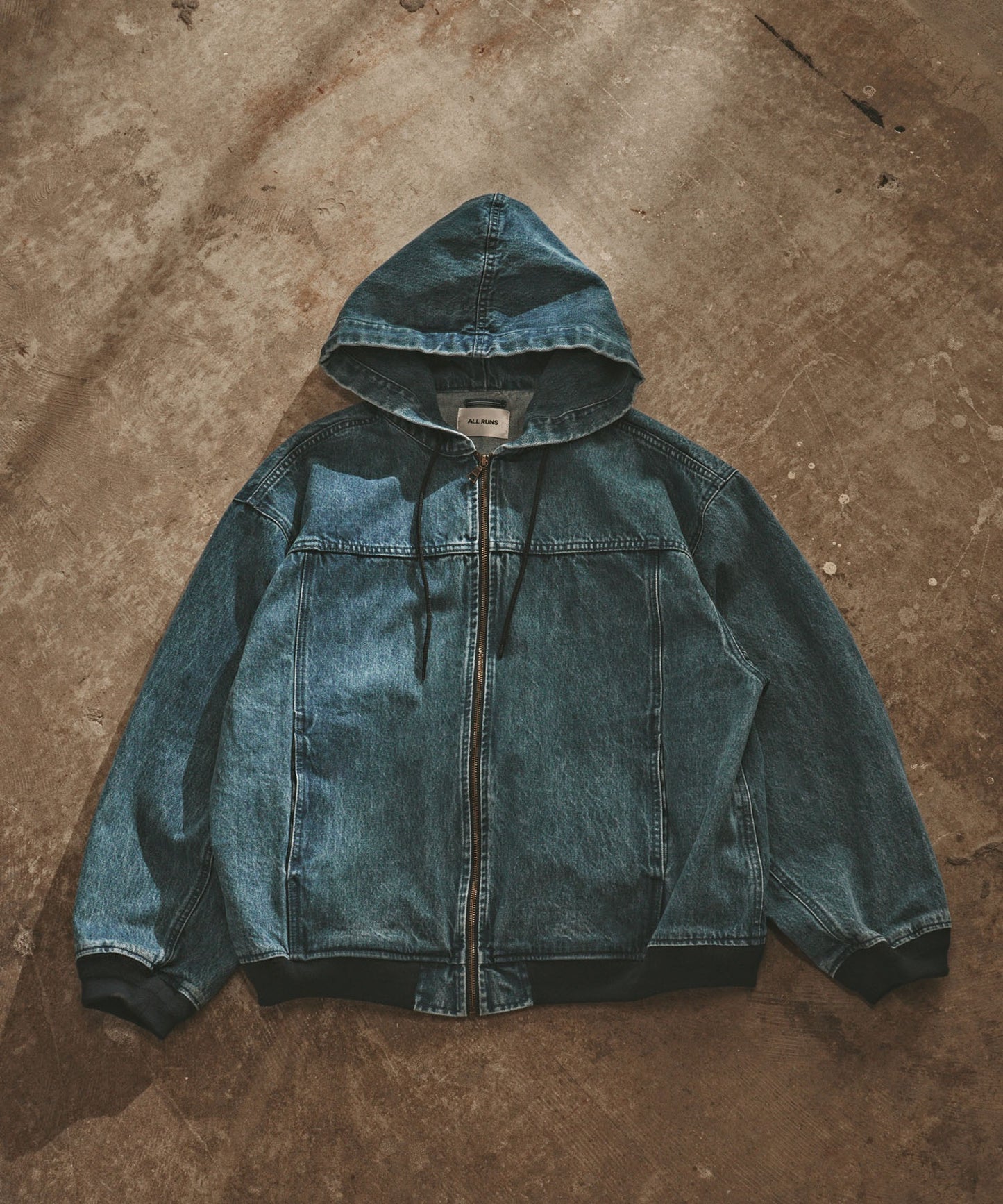 【ROOP TOKYO】ALL RUNS 復古仿舊寬版牛仔連帽外套