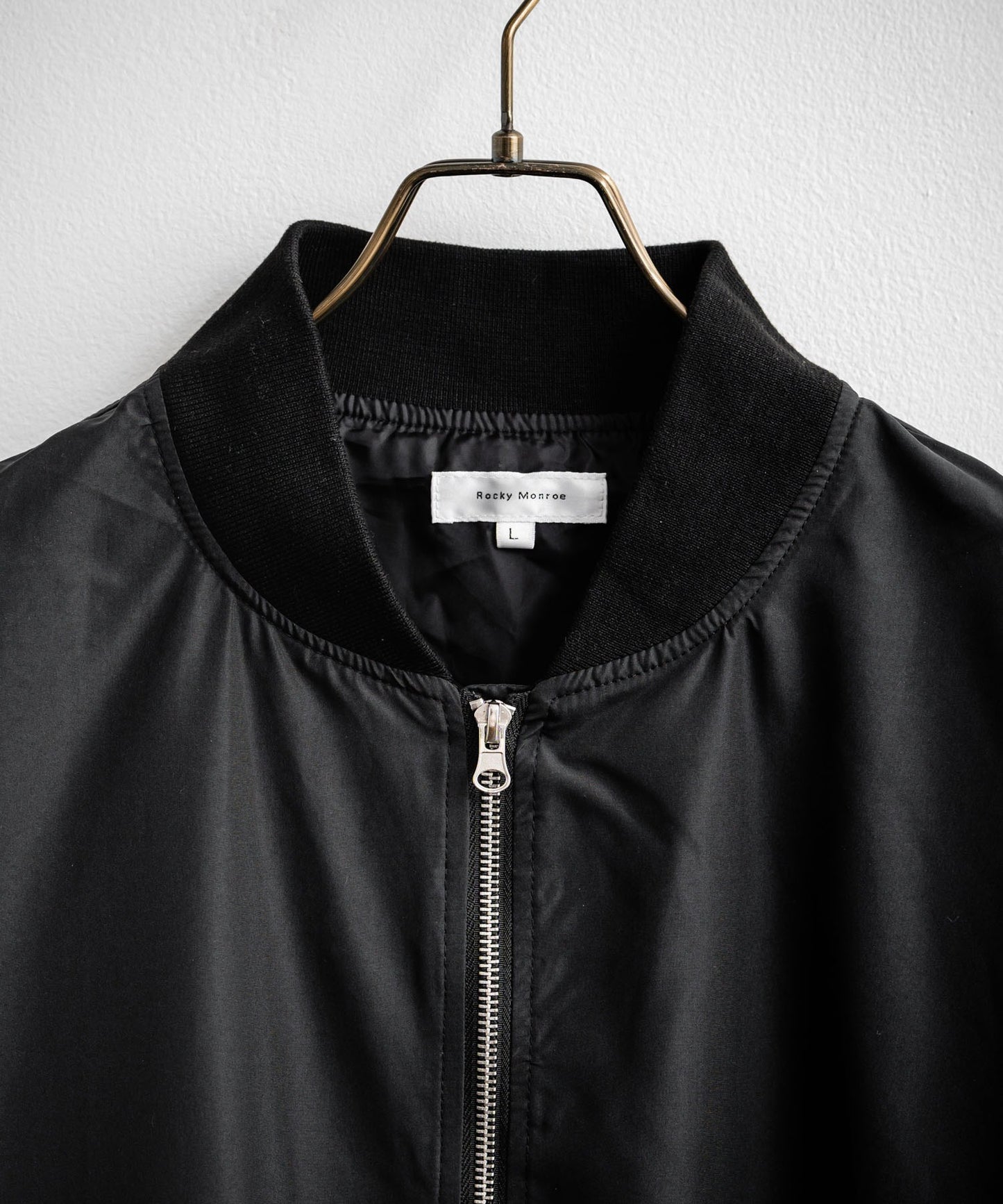 【Rocky Monroe】DEWSPO機能面料|寬版 MA-1 飛行夾克 / 軍裝外套