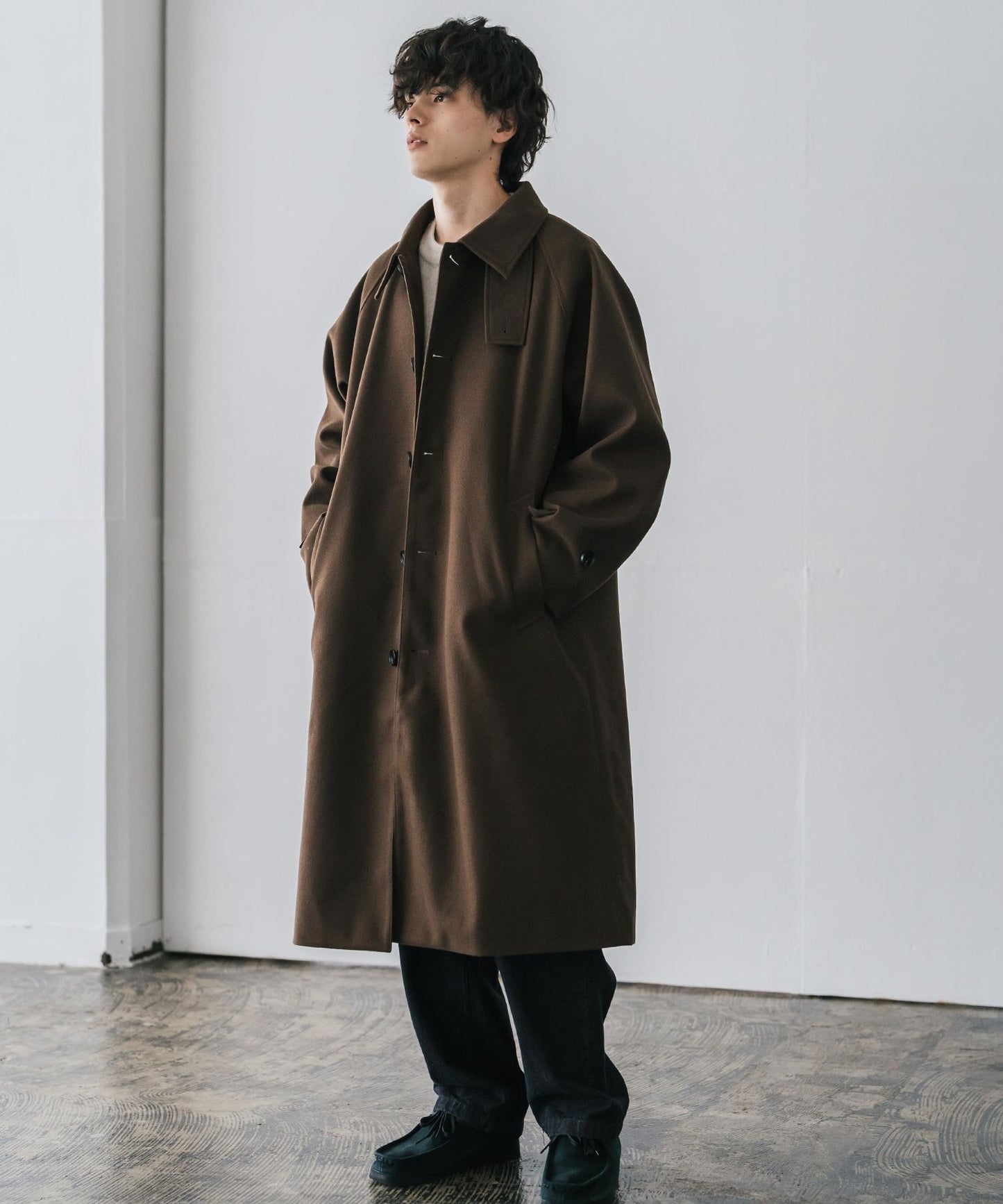 【Rocky Monroe】寬鬆版 T/M 萊格蘭袖長版單排扣大衣/兩用下巴帶立領設計