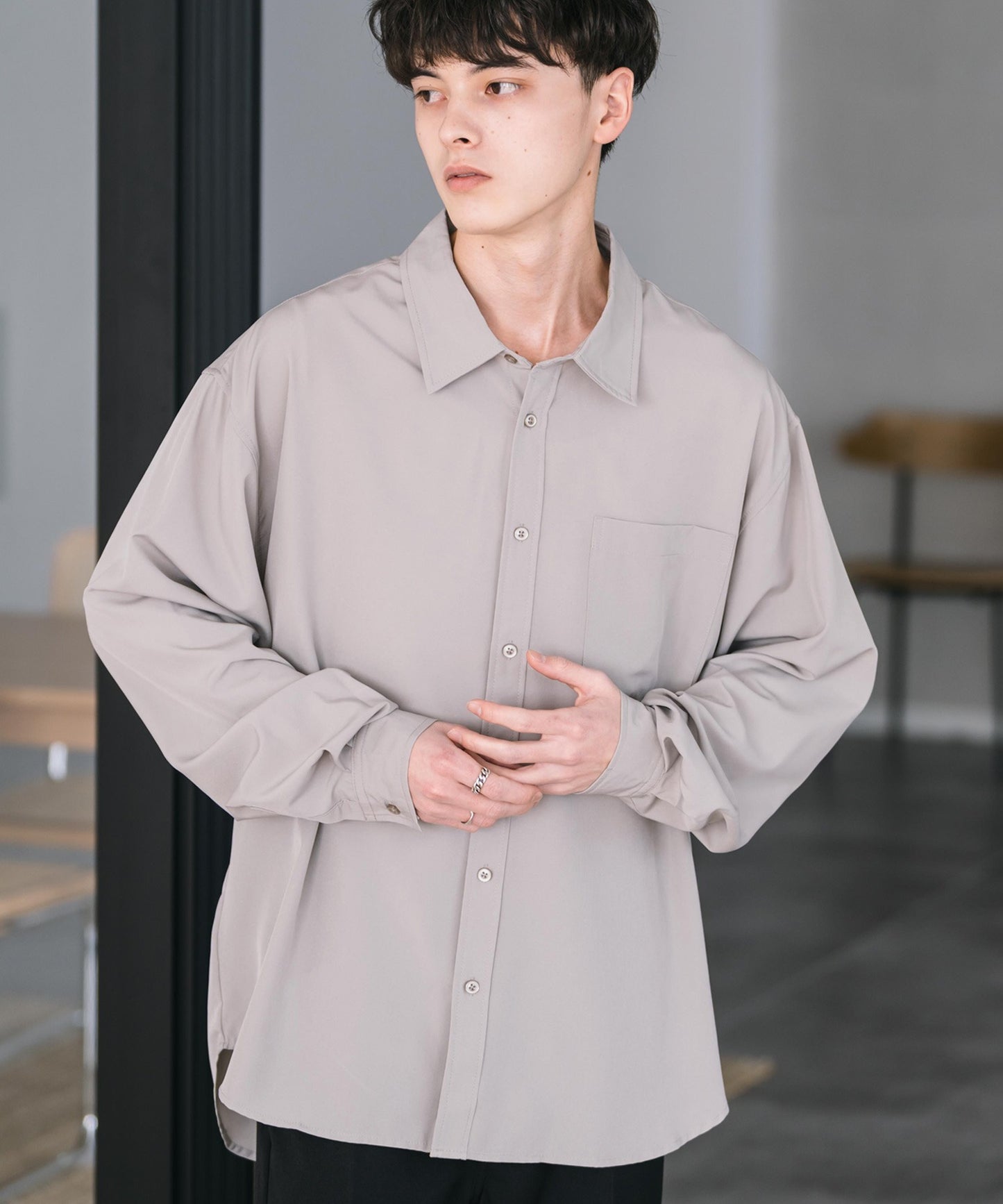 【Rocky Monroe】極簡親膚彈性標準領襯衫