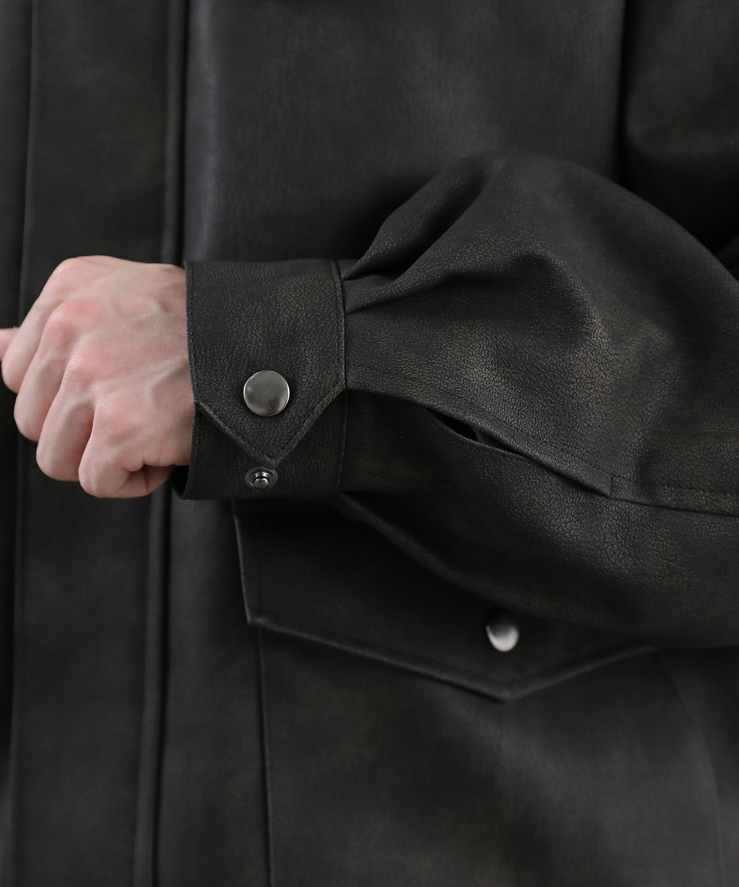 【ASTRONOMY】復古仿舊PU皮革短版飛行外套