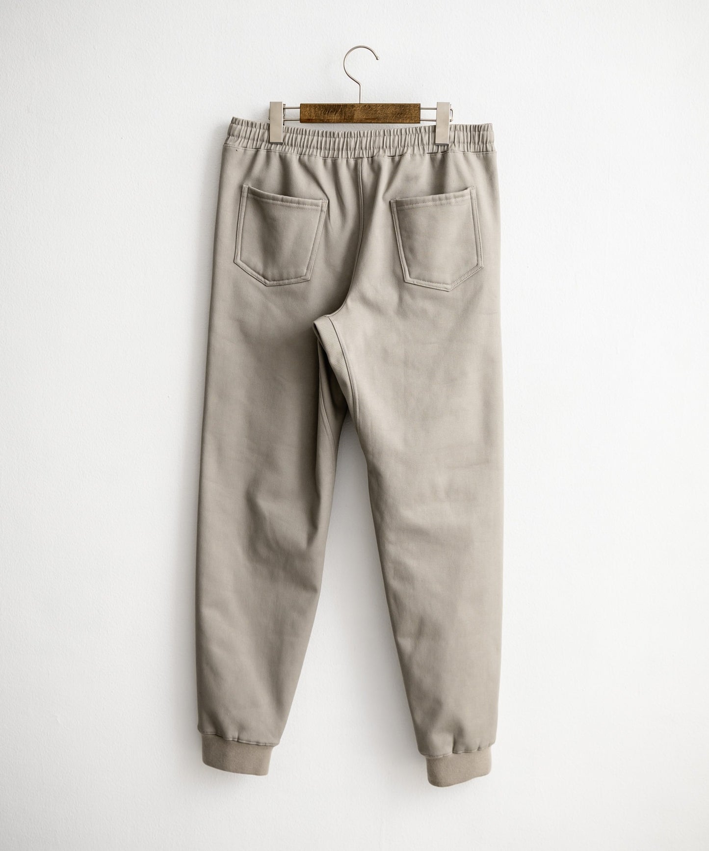 【Rocky Monroe】KANGO特別合作款 熱能錐形慢跑休閒褲