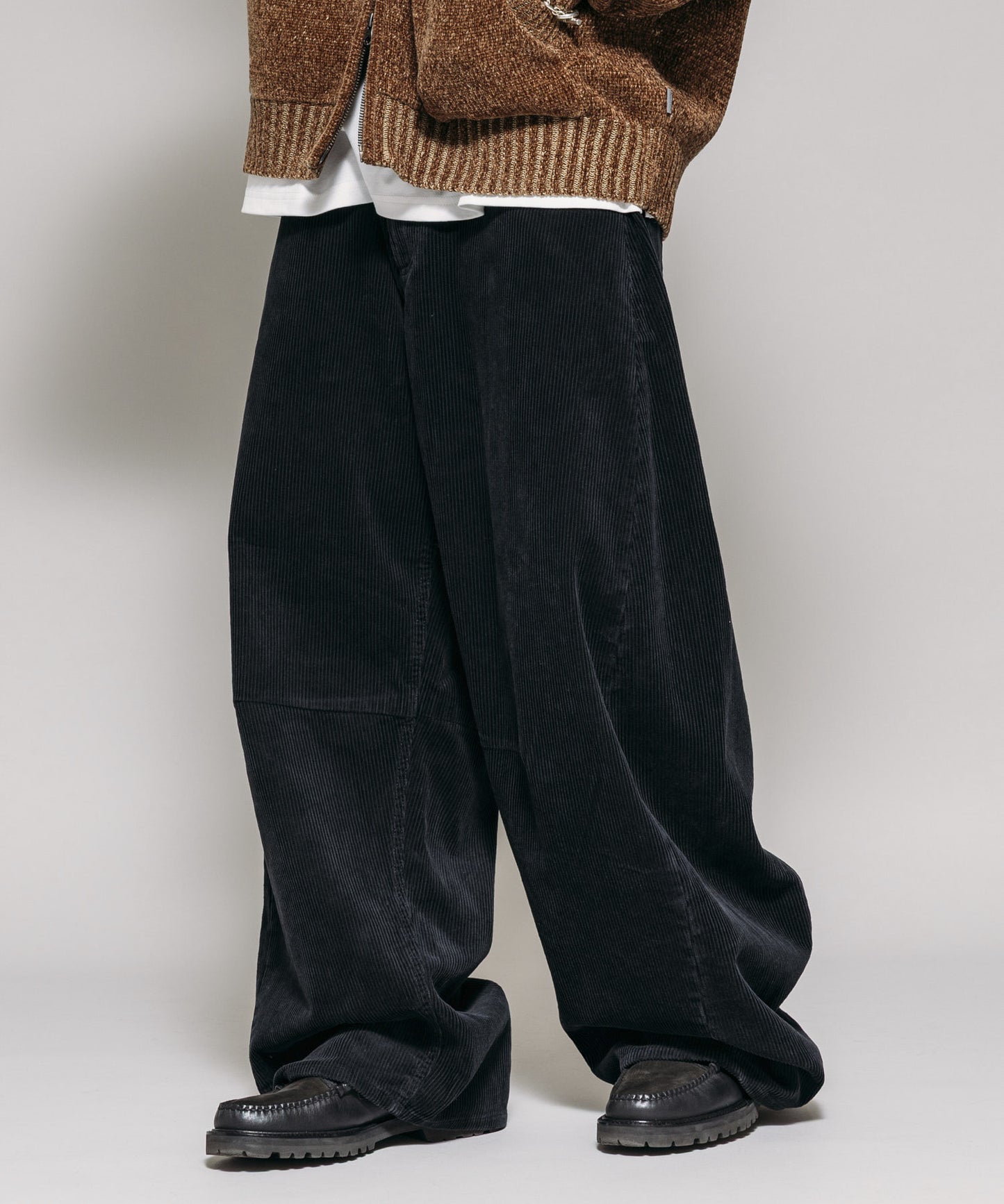 【FREAK’S STORE】寬版剪裁 曲線燈芯絨長褲