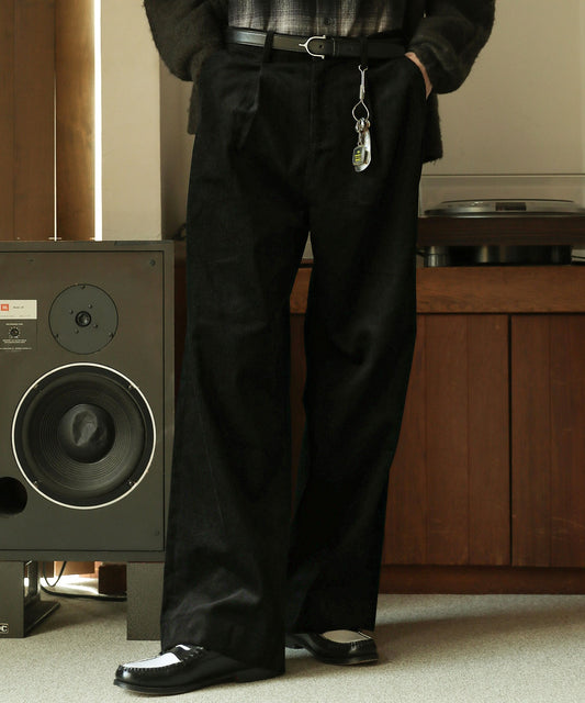 【ASTRONOMY】Bleme 經典厚磅燈芯絨寬版西裝長褲