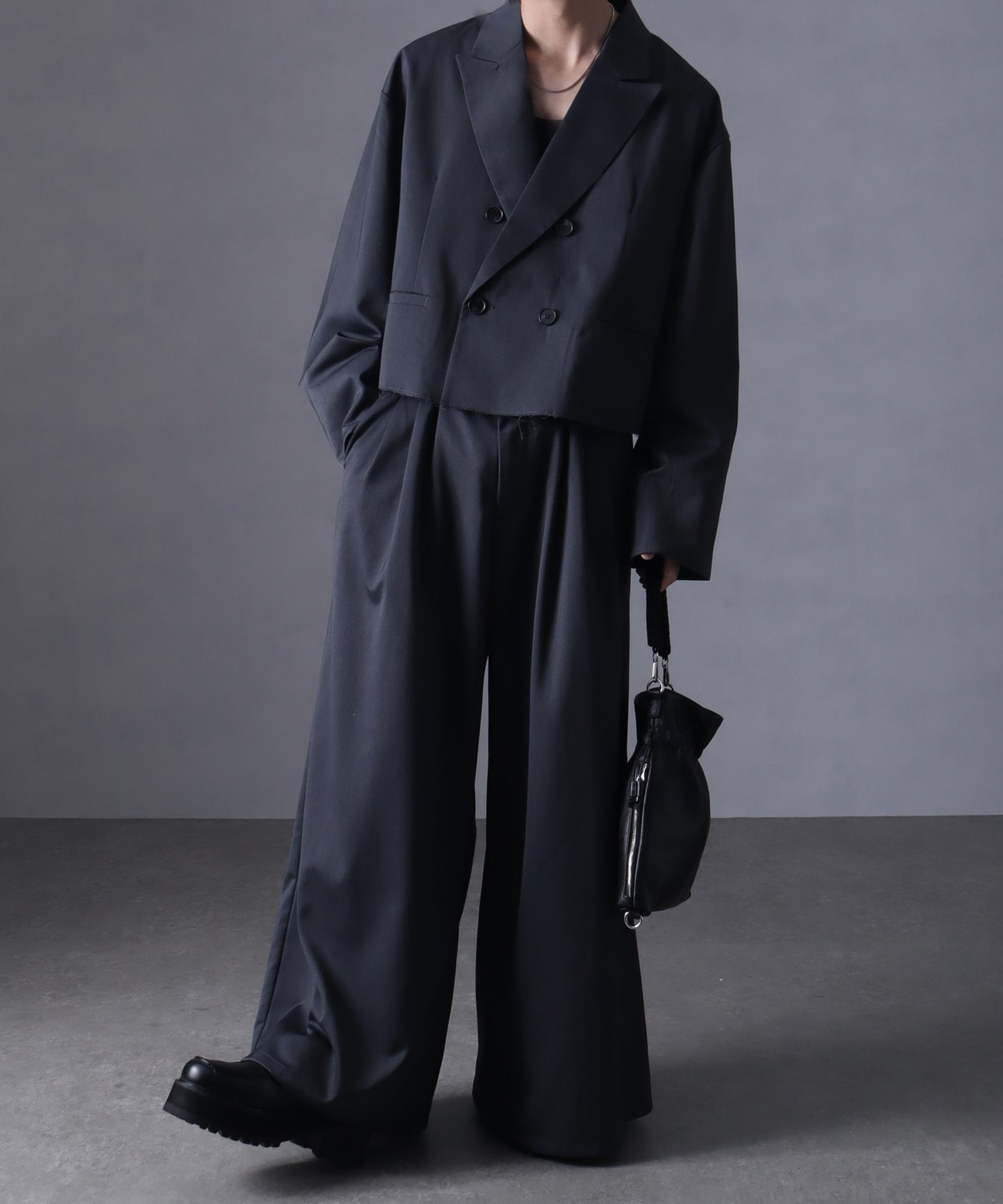 【Art re A】welise 優雅質感 TR 三褶設計 時尚寬版西裝褲