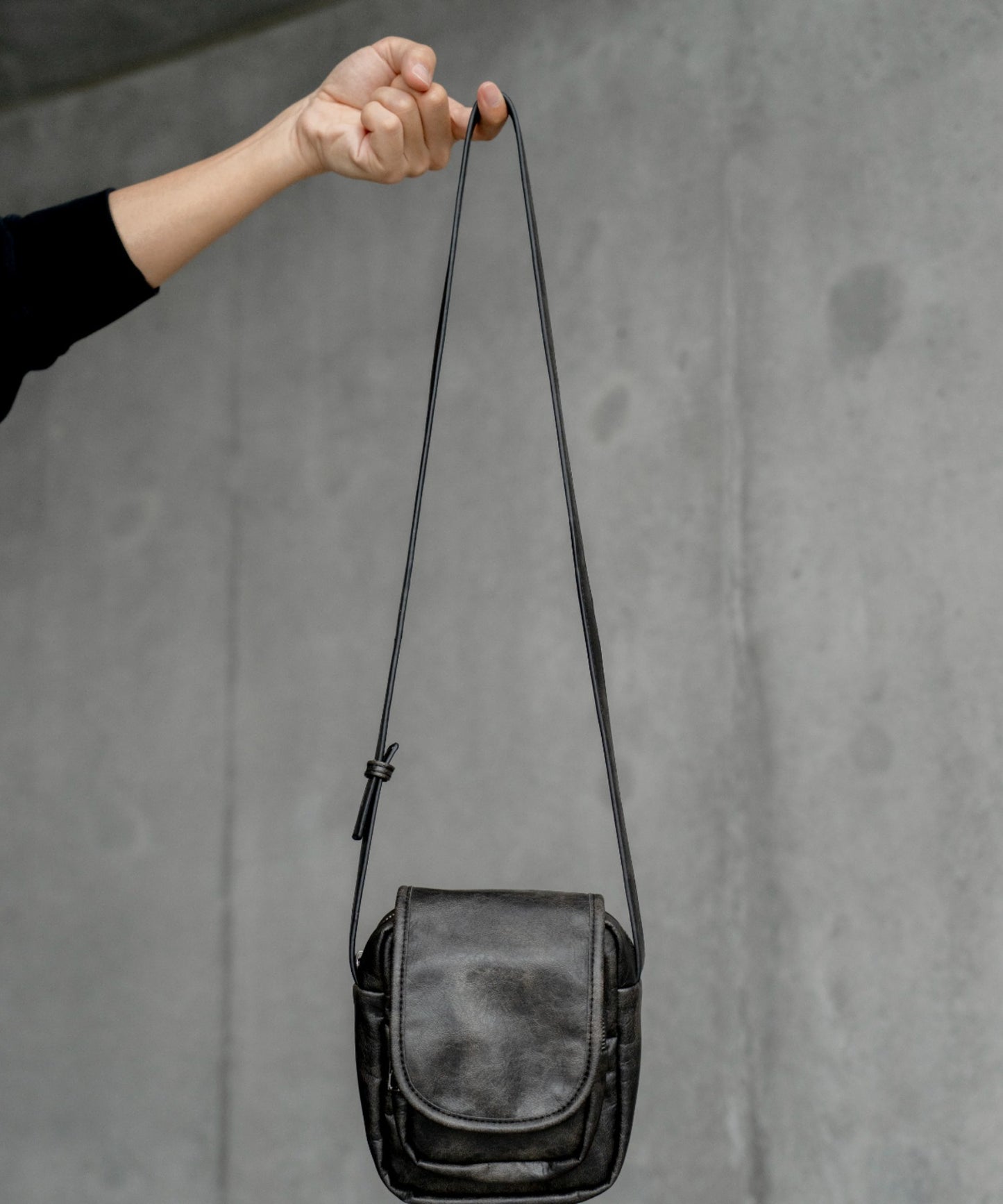 【SINSS】 極簡PU皮革迷你肩背包