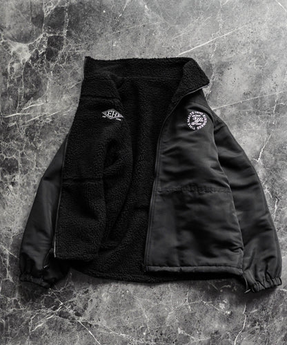 【Rocky Monroe】雙面設計 寬鬆版圓形LOGO刺繡立領長毛絨外套