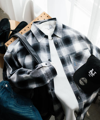 【Rocky Monroe】寬鬆版法蘭絨格紋襯衫