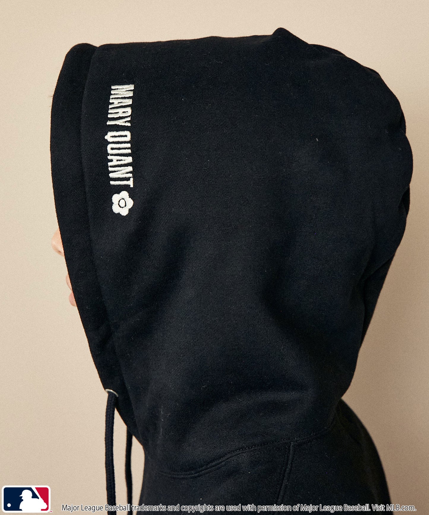 【PUBLUX】MLB × MARY QUANT 聯名款 LOGO刺繡內刷毛厚挺帽T 日本預購