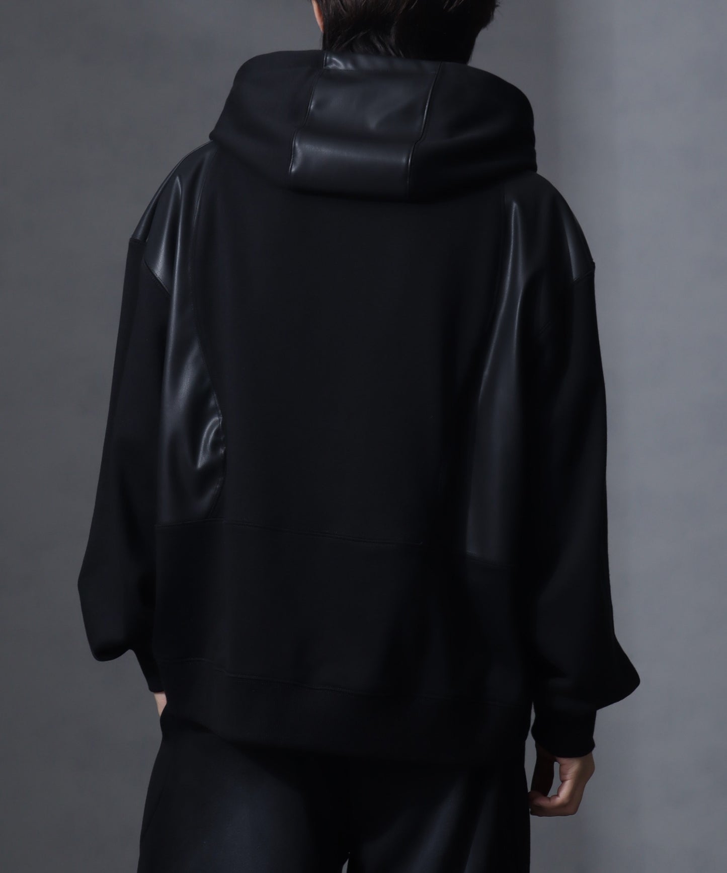 【Art re A】welise 質感仿舊加工PU皮革拼接連帽外套 日本預購