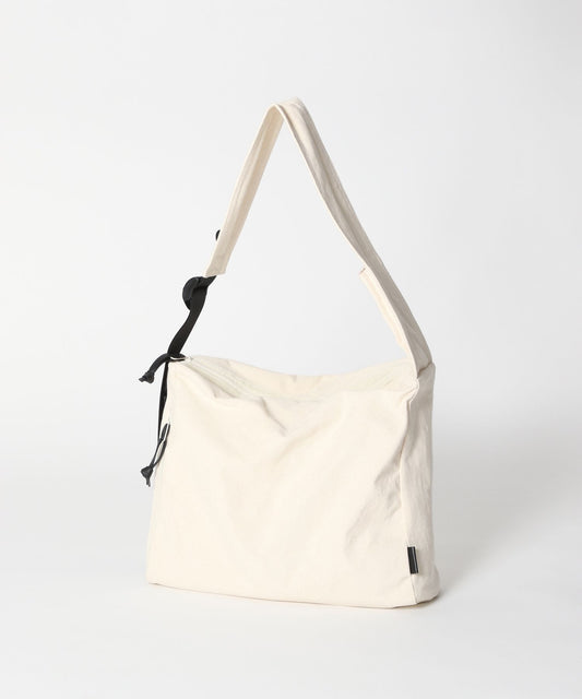 【RAGEBLUE】簡約大容量帆布郵差包 斜背包