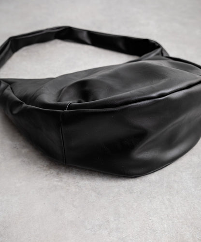 【Rocky Monroe】PU皮革大容量肩背包