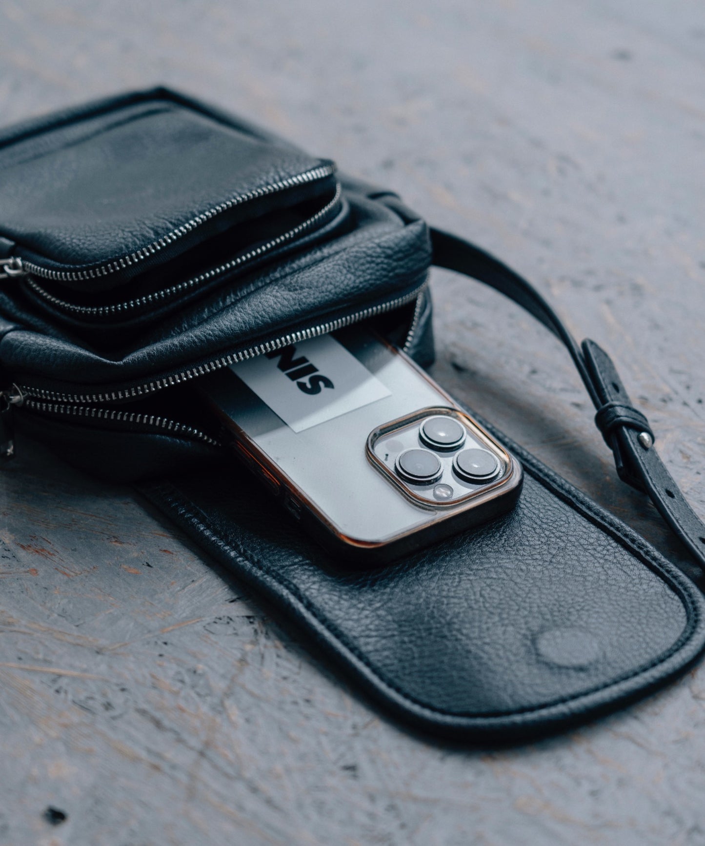 【SINSS】 極簡PU皮革迷你肩背包