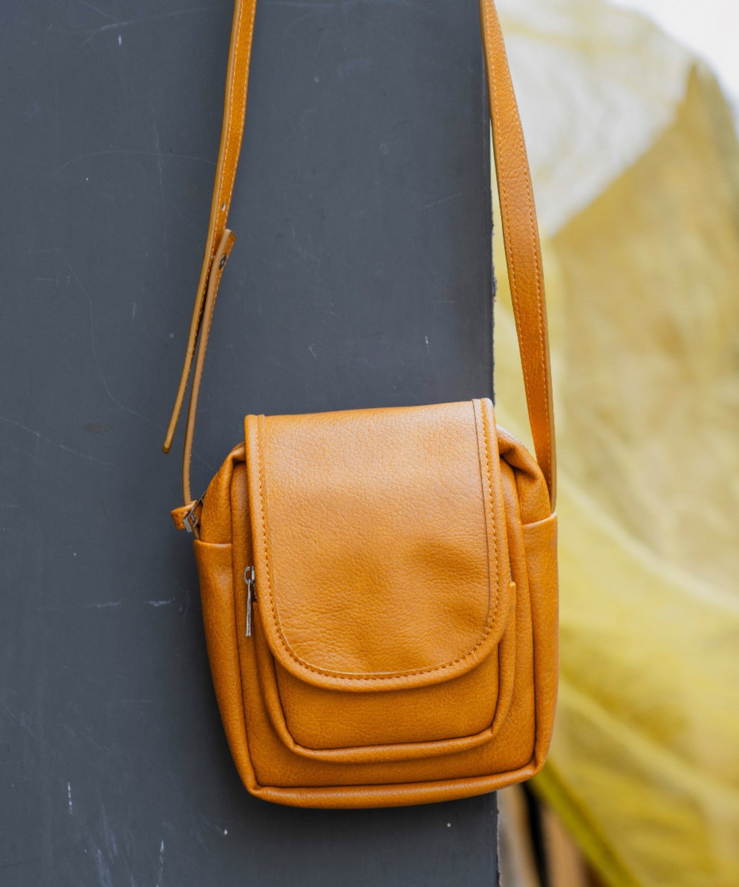 【SINSS】 極簡PU皮革迷你肩背包