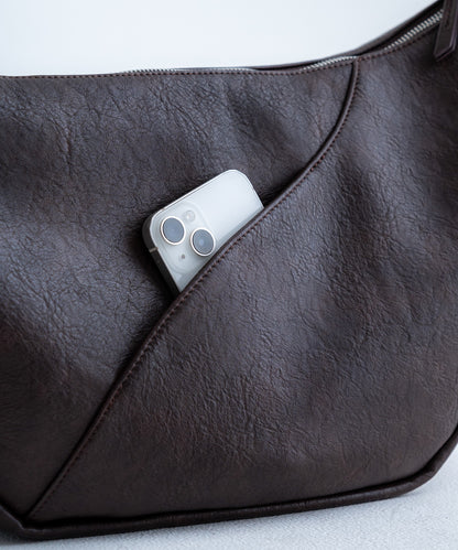 【SINSS】 質感皮革月亮包 肩背包 斜背包 合成皮革