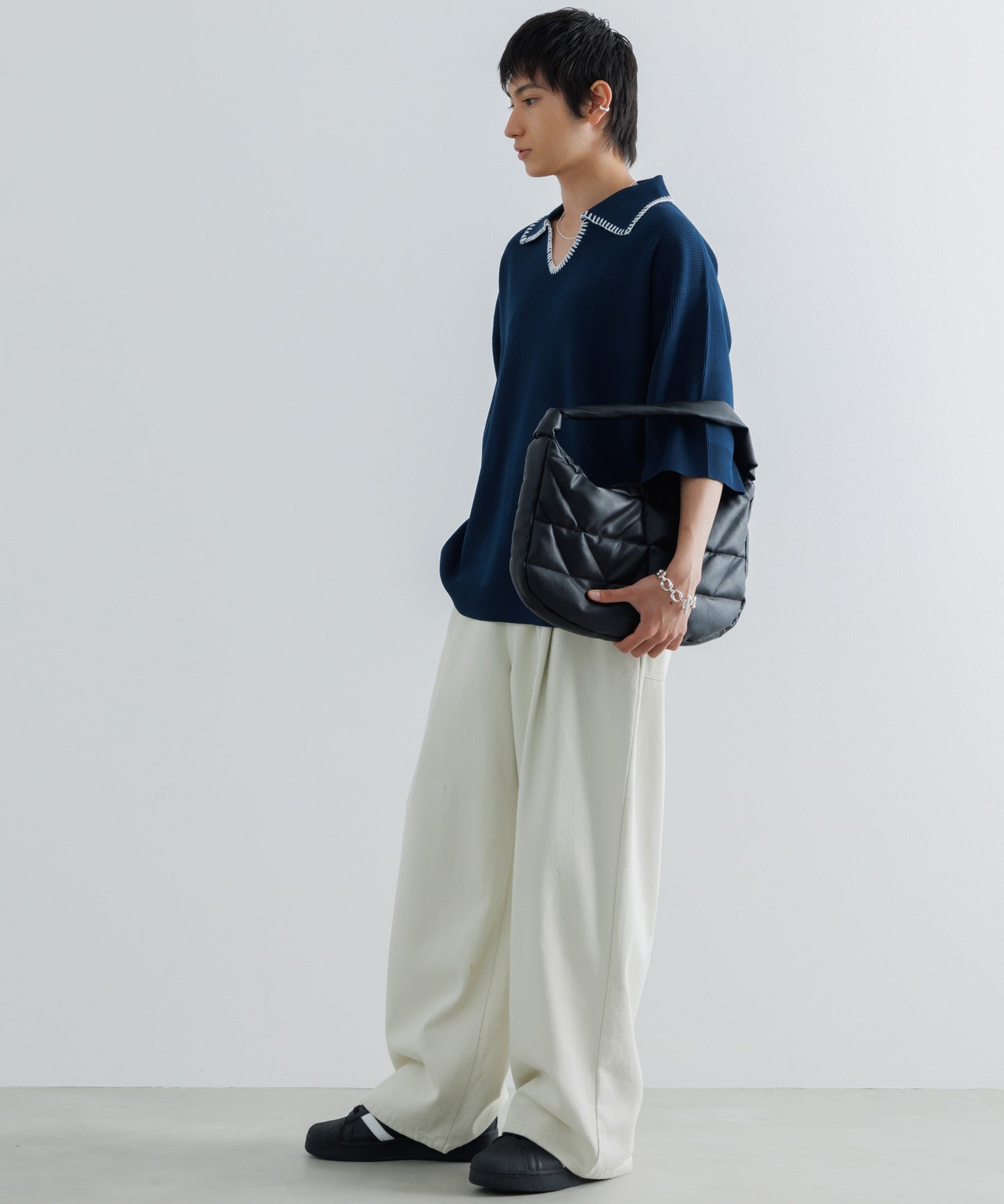 【SINSS】 酷黑質感PU皮革單肩包