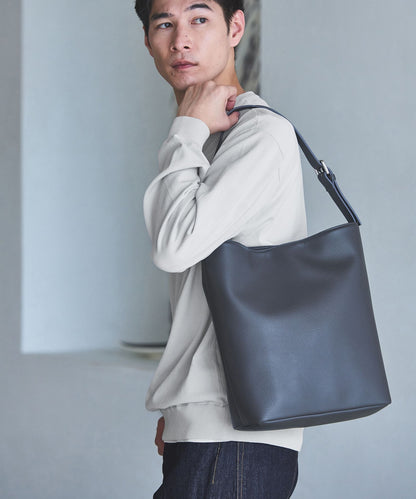 【GLR】多層收納口袋皮革單肩包 肩背包