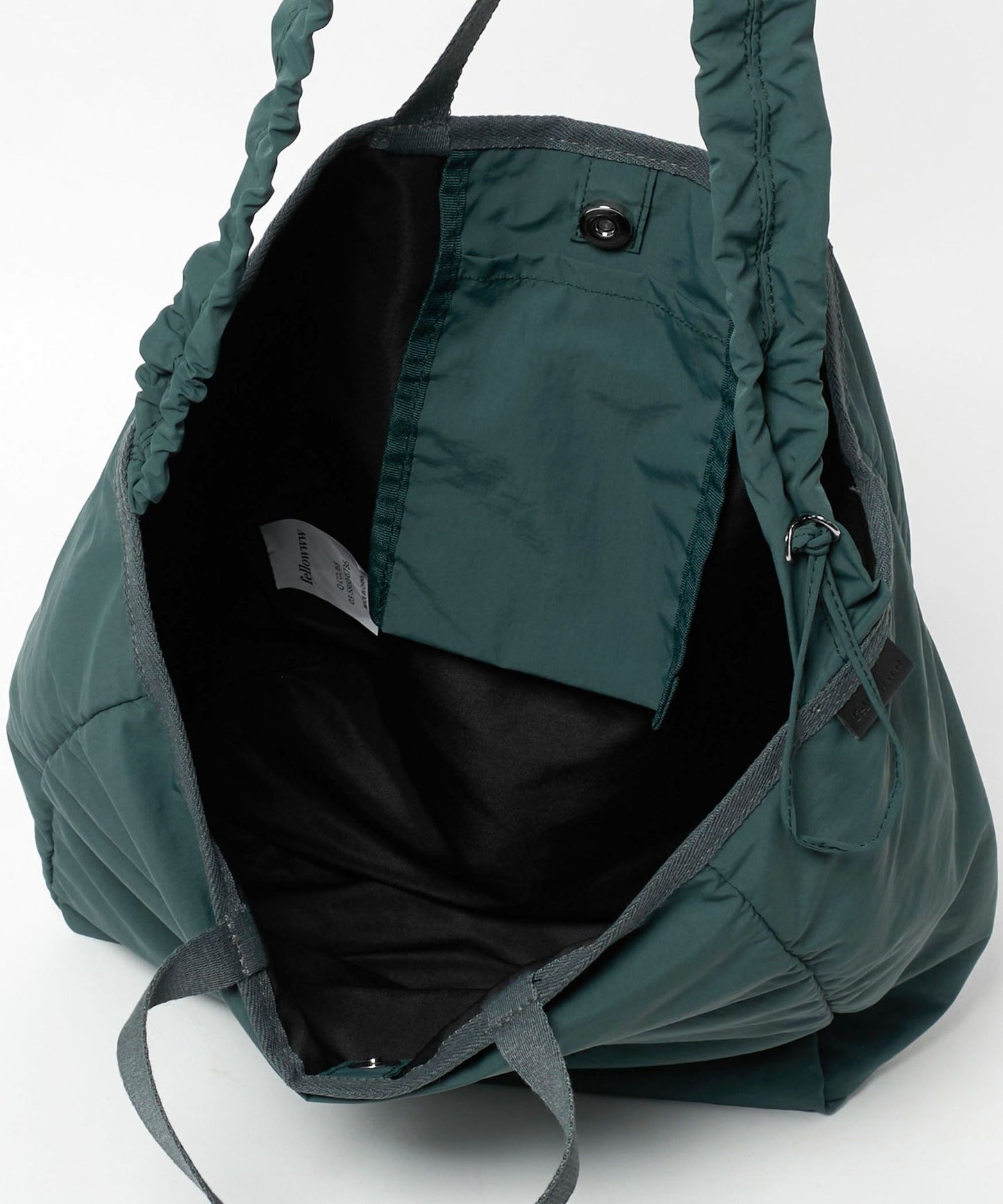 【GLR】fellowww聯名限定 素面皺褶兩用斜背包 肩背包