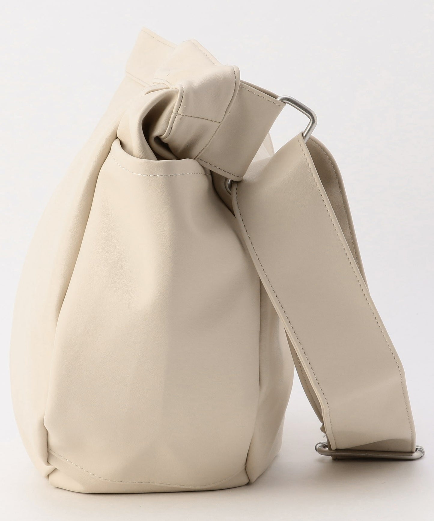 【FREAK’S STORE】仿皮革質感復古郵差包