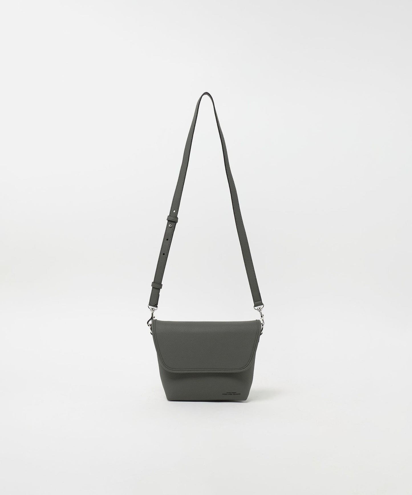 【GLR】顆粒壓紋PU皮革翻蓋斜背包 肩背包