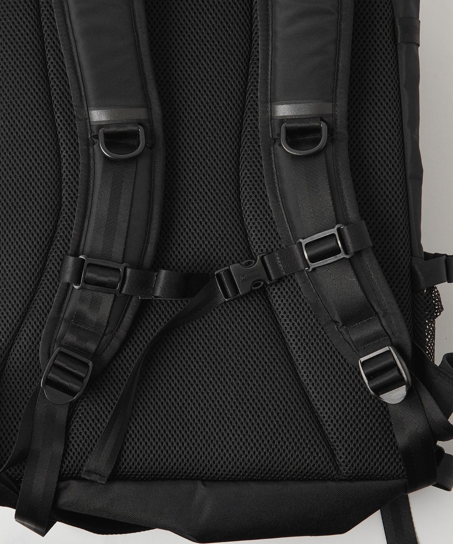 【BEAUTY&YOUTH】Coleman聯名限定 WALKER 33 II 都會機能後背包