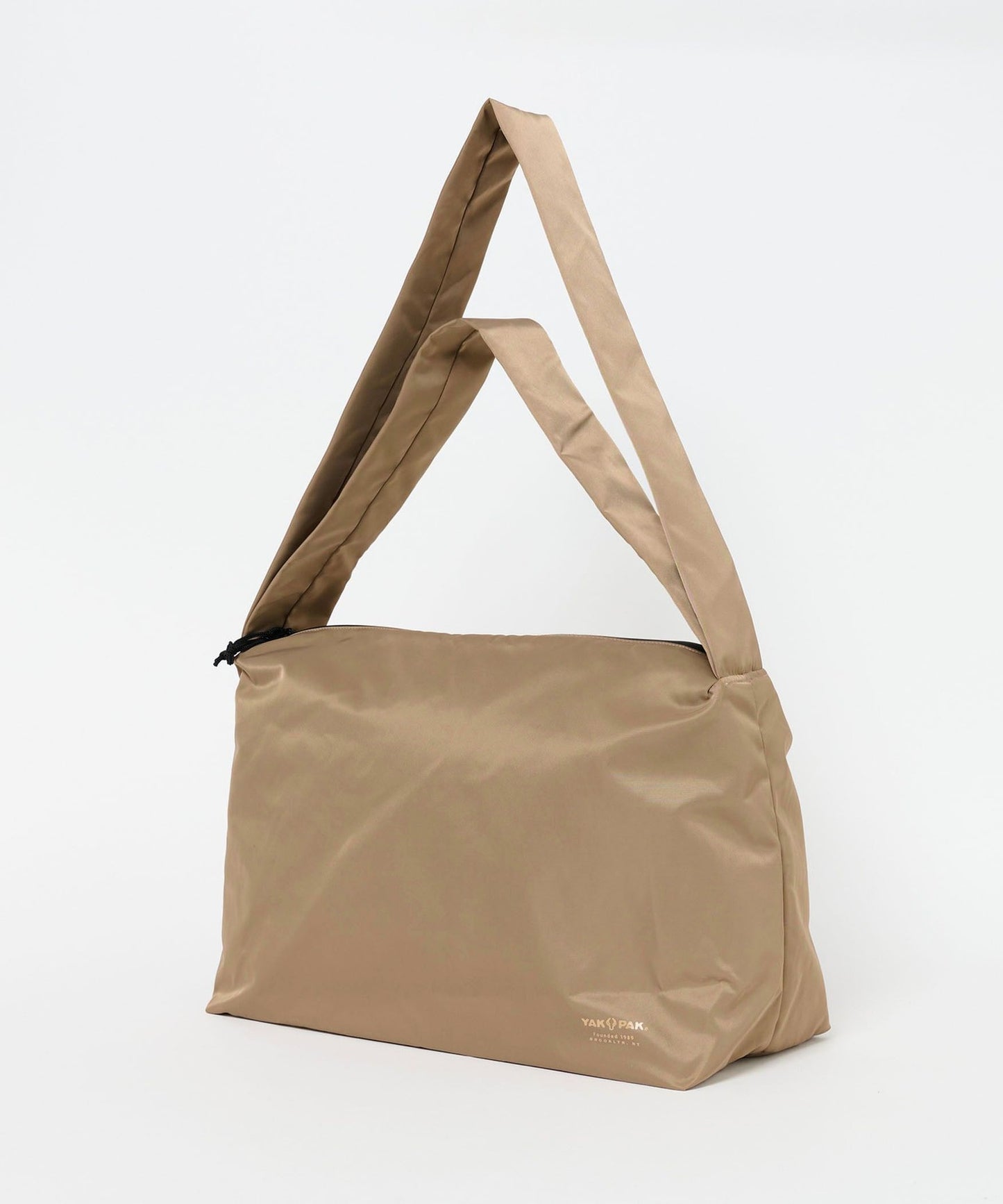 【BEAUTY&YOUTH】YAKPAK monkey time 兩用簡約質感斜背包