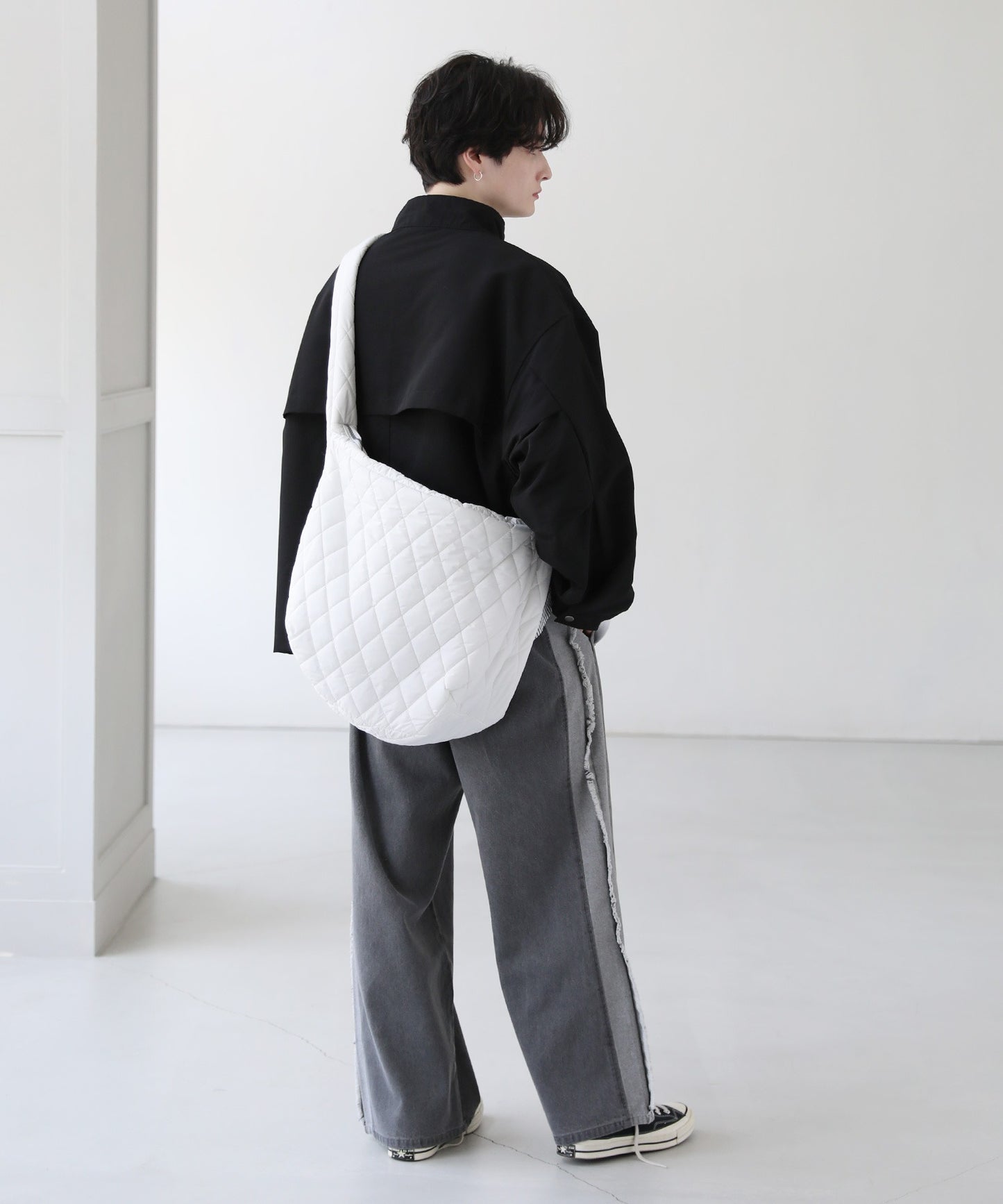 【ASTRONOMY】菱格紋絎縫超大肩背包 斜背包