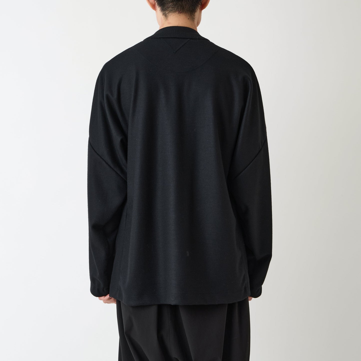 【Ｗhite Ｍountaineering】羊毛梅爾頓開衫外套