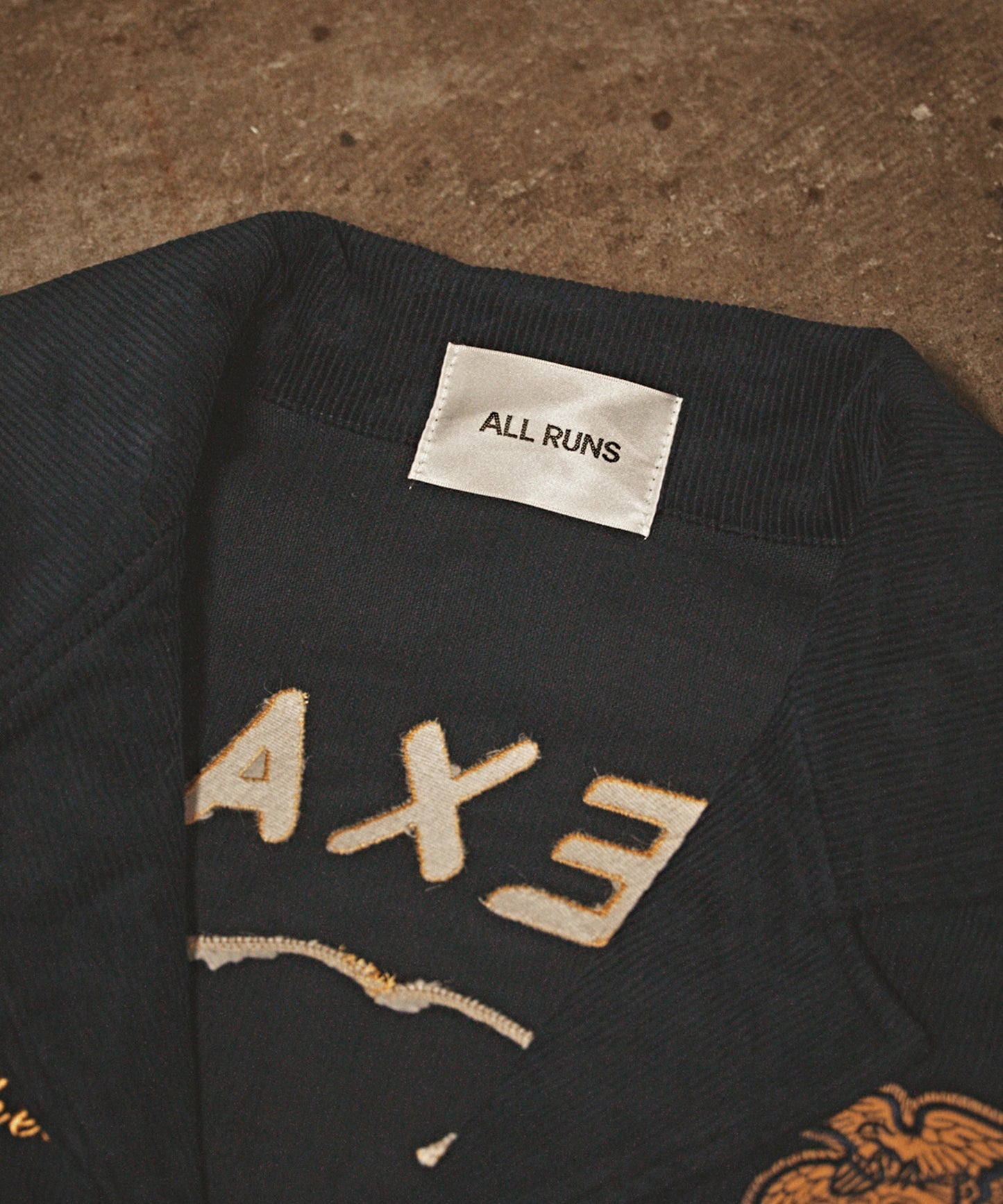 【ROOP TOKYO】ALL RUNS 刺繡拼布FFA燈芯絨夾克 外套