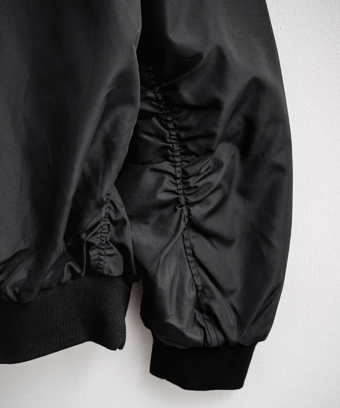 【Rocky Monroe】DEWSPO機能面料｜寬版 MA-1 飛行夾克 / 軍裝外套