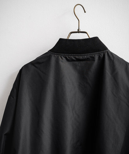 【Rocky Monroe】DEWSPO機能面料｜寬版 MA-1 飛行夾克 / 軍裝外套