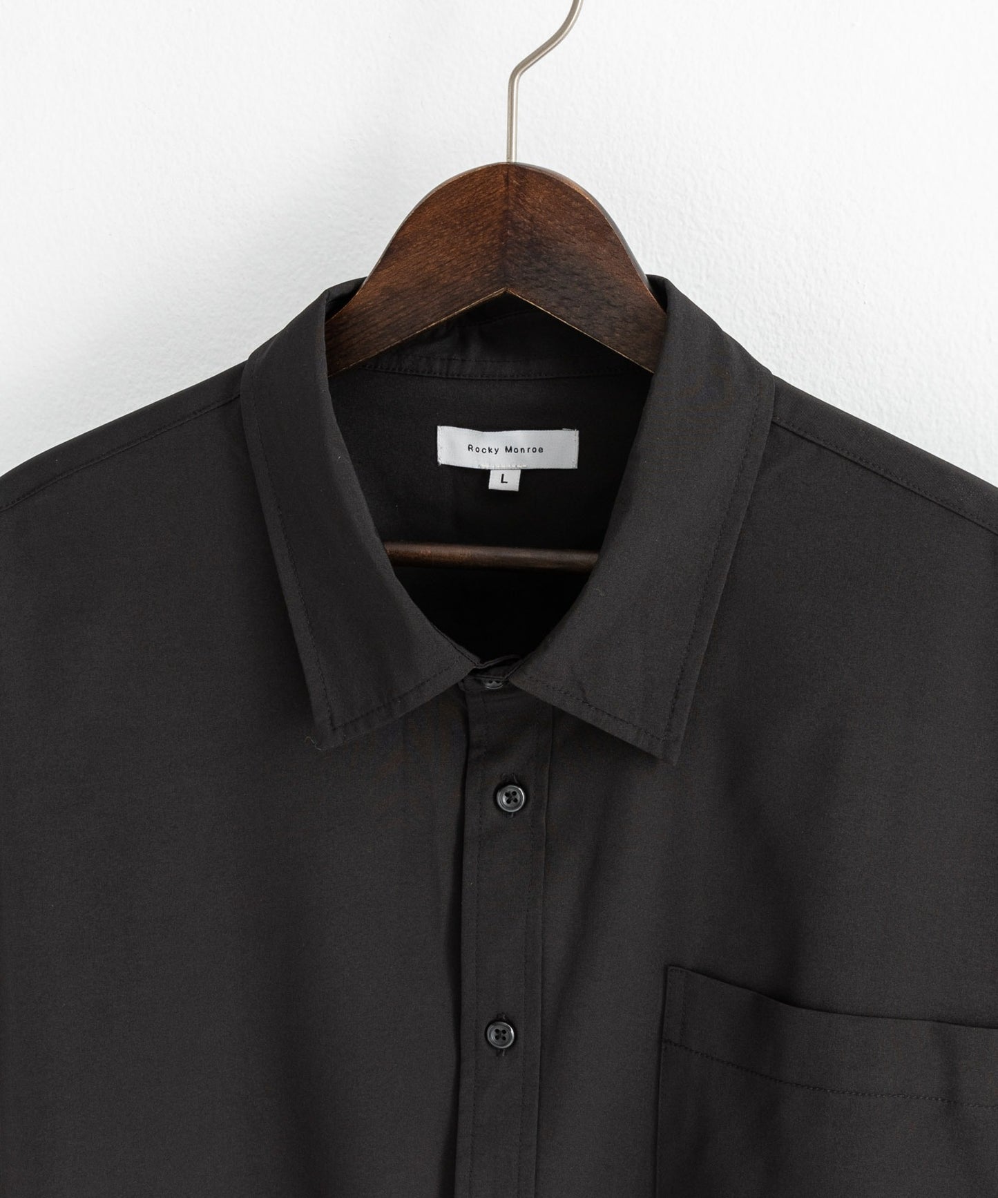 【Rocky Monroe】極簡親膚彈性標準領襯衫