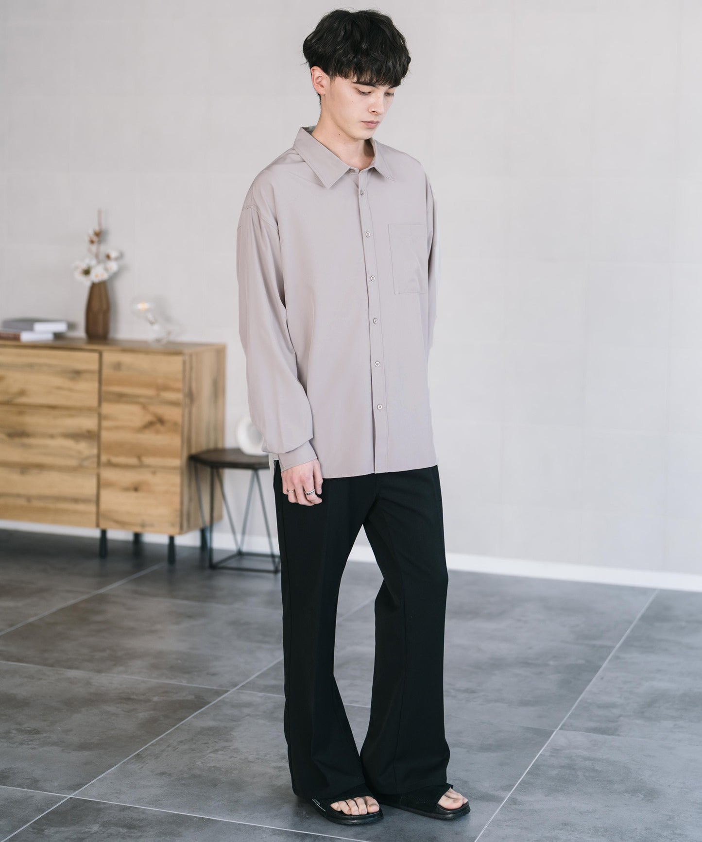 【Rocky Monroe】極簡親膚彈性標準領襯衫