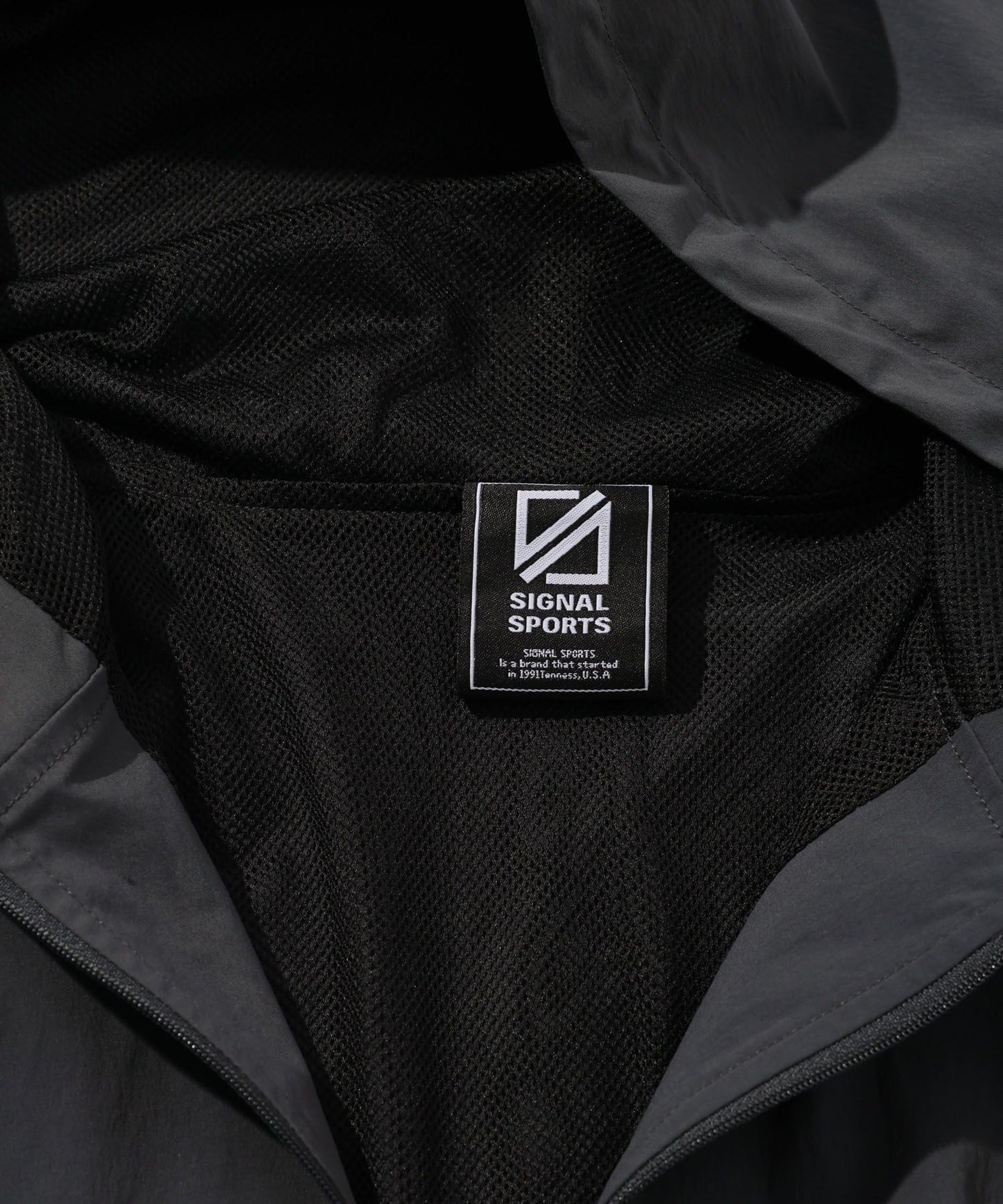 【RAGEBLUE】 SIGNAL SPORTS獨家聯名 尼龍連帽休閒運動風外套