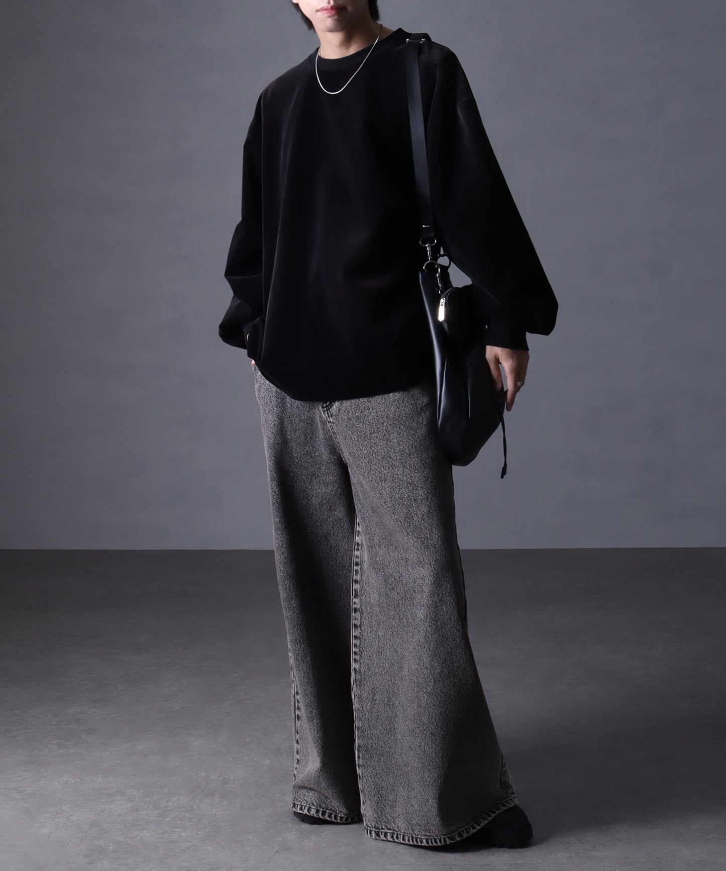 【Art re A】welise 復古天鵝絨圓領寬鬆長袖T恤